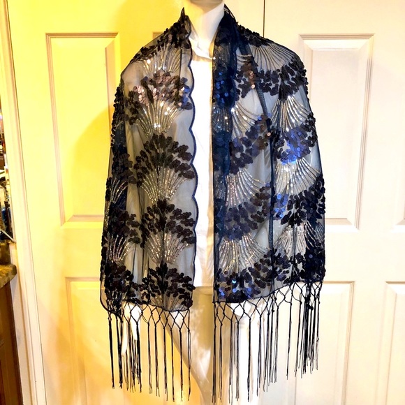 INC-Art Deco Sequin Evening Wrap-Fringed-NWT - Picture 3 of 6